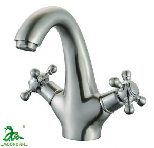 Vòi rửa lavabo nóng lạnh inox 304 Moonoah MN-2411