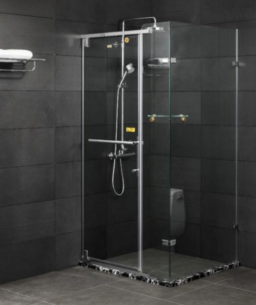 Vách kính tắm Fendi FDG-3X3-1