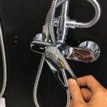Bí quyết vệ sinh sen vòi Toto nhanh chóng và hiệu quả