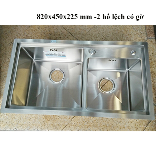 Chậu rửa bát 2 hố Sobisung SB-8245T ( có gờ)