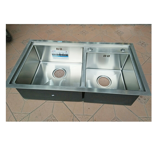 Chậu rửa bát 2 hố Sobisung SB-8245T ( có gờ)