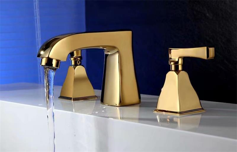 Vòi chậu Lavabo Swass SV-137Y ( 3 chân,vàng bóng)