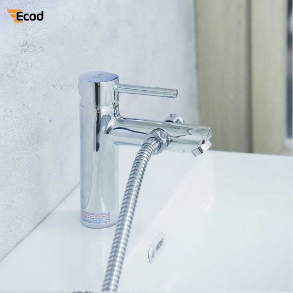 Vòi liền sen nóng lạnh EV012 
